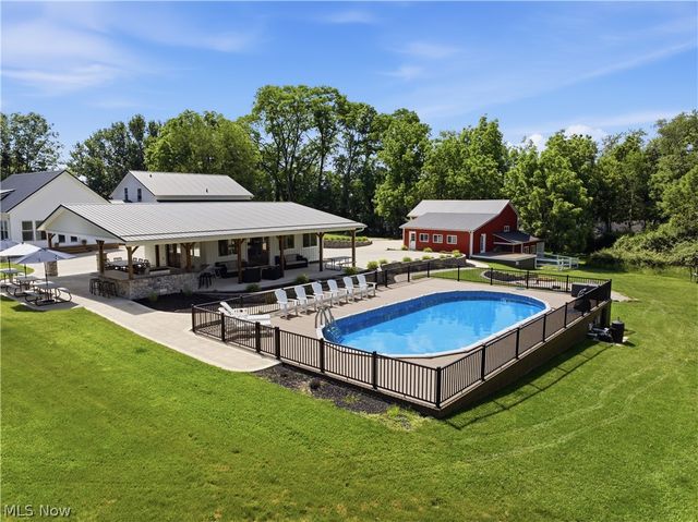 1219 9th Street SW, Massillon, OH 44647