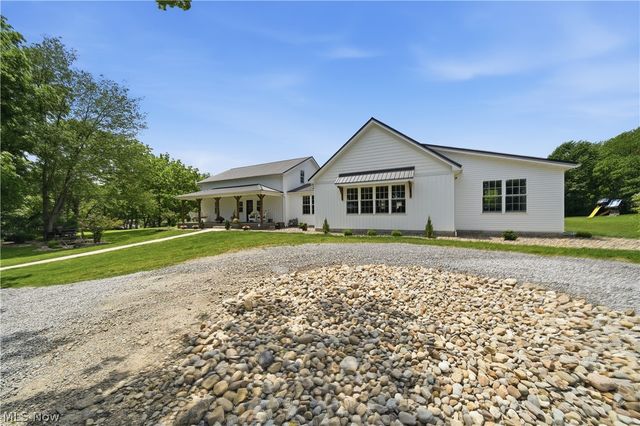 1219 9th Street SW, Massillon, OH 44647