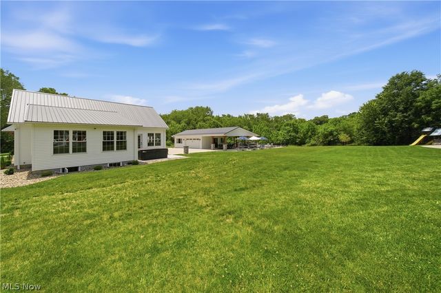 1219 9th Street SW, Massillon, OH 44647
