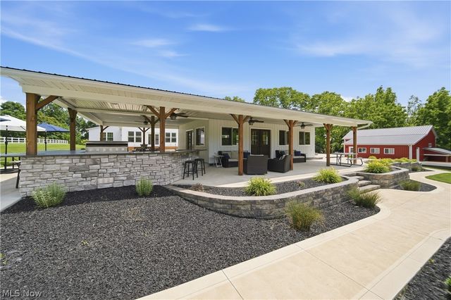 1219 9th Street SW, Massillon, OH 44647