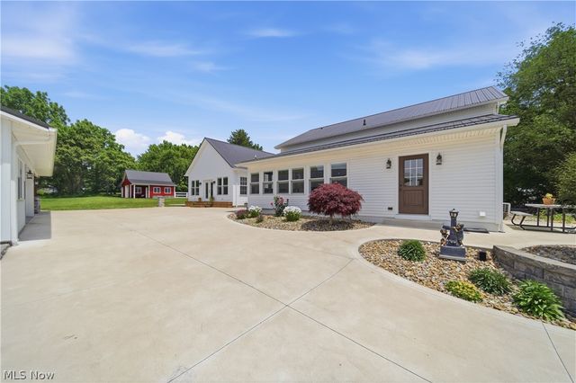 1219 9th Street SW, Massillon, OH 44647