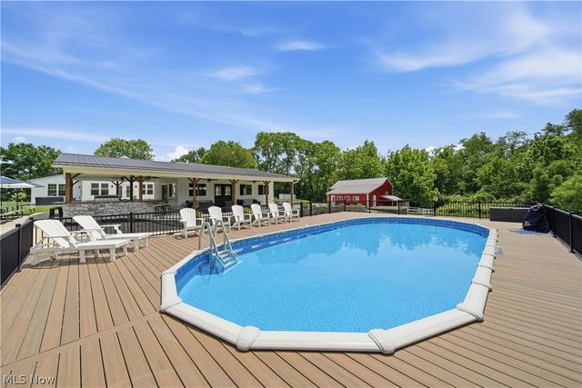 1219 9th Street SW, Massillon, OH 44647
