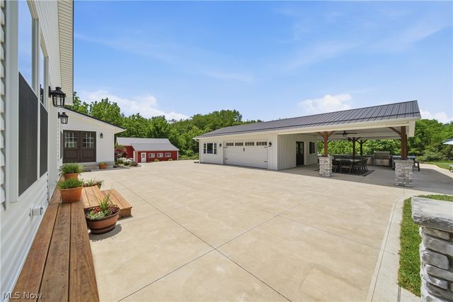 1219 9th Street SW, Massillon, OH 44647