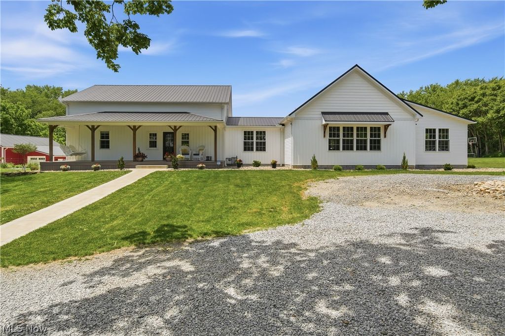 1219 9th Street SW, Massillon, OH 44647