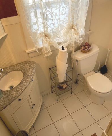 9432 S Pleasant Avenue, Chicago, IL 60643