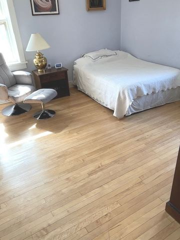 9432 S Pleasant Avenue, Chicago, IL 60643