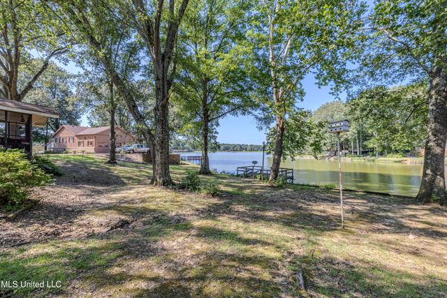 8467 Crazy Horse Cove, Hernando, MS 38632