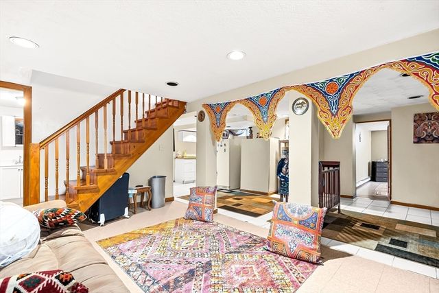 291 Main St, Saugus, MA 01906