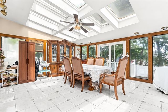 291 Main St, Saugus, MA 01906