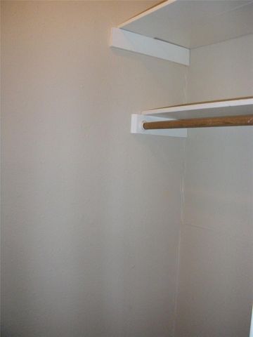 303 W 35th ST 203, Austin, TX 78705