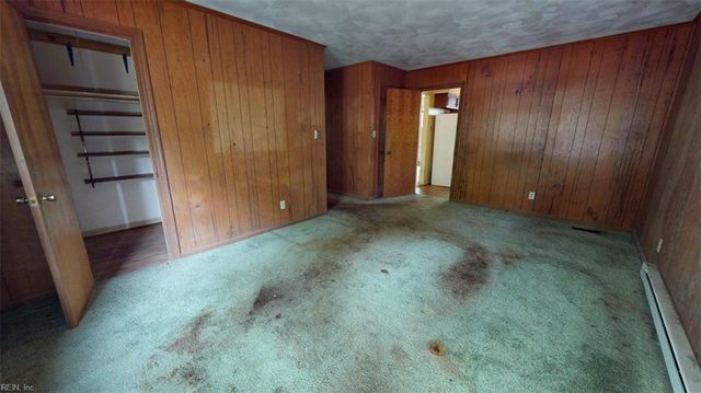 5 Timberland CT, Portsmouth, VA 23703