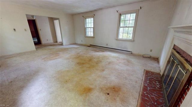 5 Timberland CT, Portsmouth, VA 23703