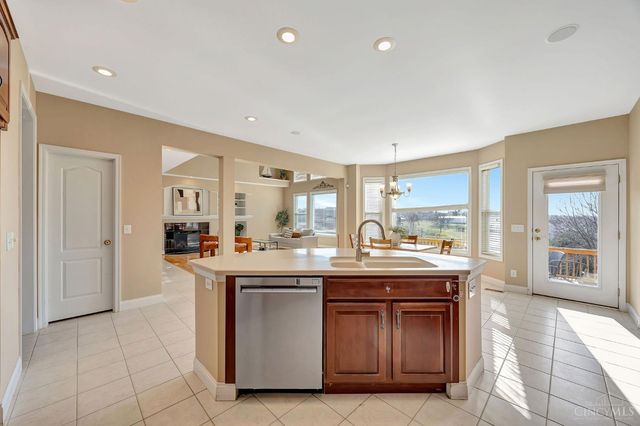 7347 Susan Springs Drive, West Chester, OH 45069