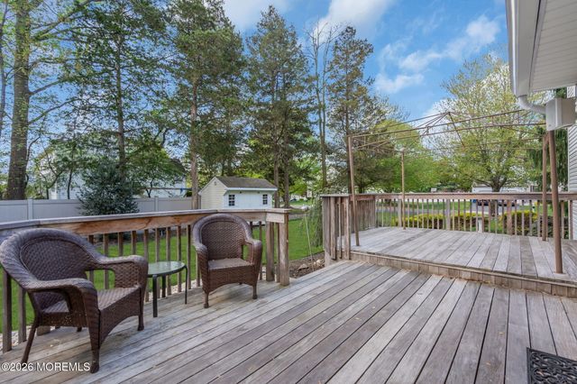 1 Edinburgh Court, Jackson, NJ 08527