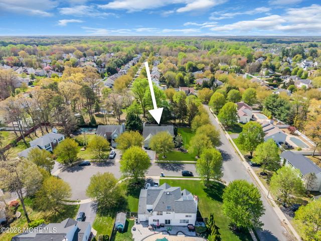 1 Edinburgh Court, Jackson, NJ 08527