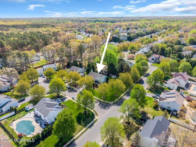 1 Edinburgh Court, Jackson, NJ 08527