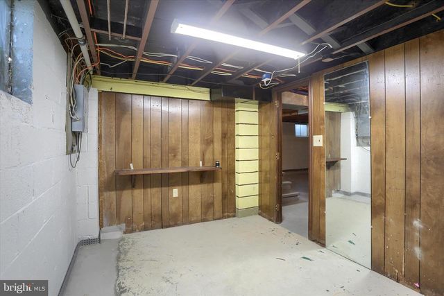 413 BIRCHLAND AVE, Mount Joy, PA 17552
