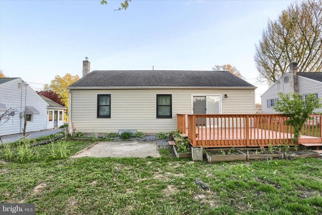 413 BIRCHLAND AVE, Mount Joy, PA 17552