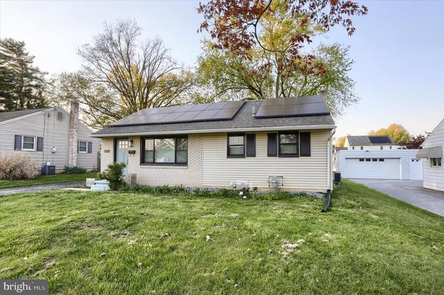 413 BIRCHLAND AVE, Mount Joy, PA 17552