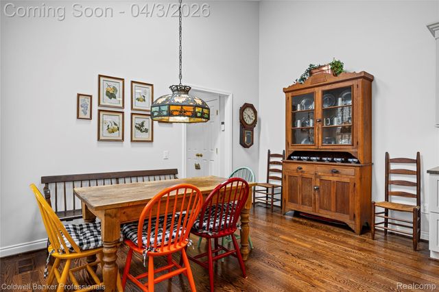 10002 Harbor Place Drive, St. Clair Shores, MI 48080