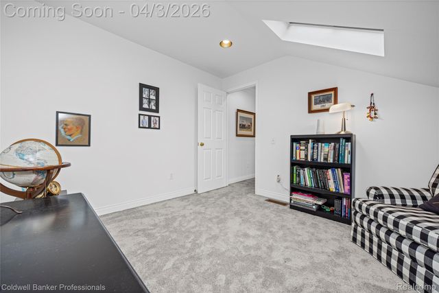 10002 Harbor Place Drive, St. Clair Shores, MI 48080