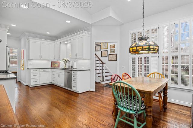 10002 Harbor Place Drive, St. Clair Shores, MI 48080