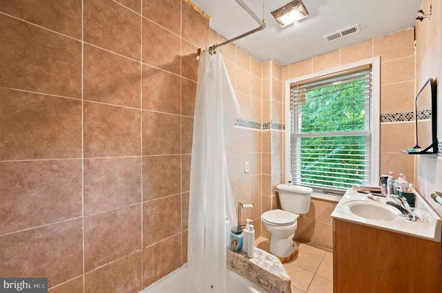 1118 JOHNSON STREET, Chester, PA 19013