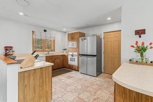 13 Cardinal Circle, Barre Town, VT 05641