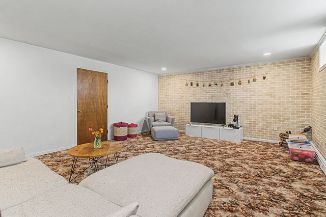 13 Cardinal Circle, Barre Town, VT 05641