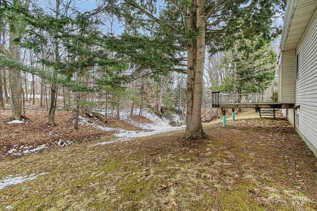 13 Cardinal Circle, Barre Town, VT 05641