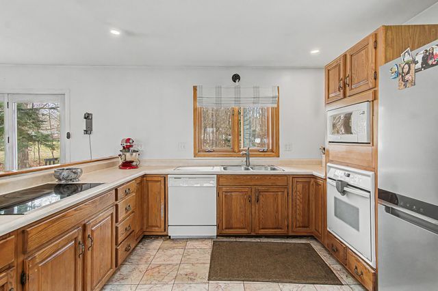 13 Cardinal Circle, Barre Town, VT 05641