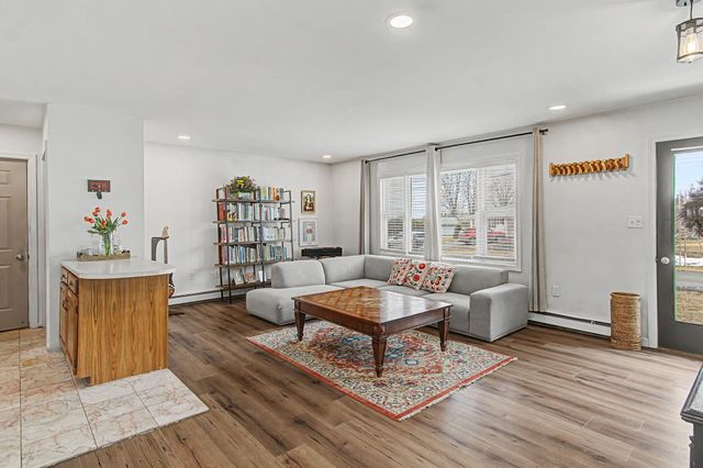 13 Cardinal Circle, Barre Town, VT 05641