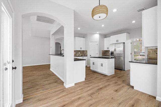 18042 Somerset Knolls, Houston, TX 77094