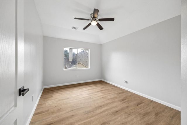 18042 Somerset Knolls, Houston, TX 77094