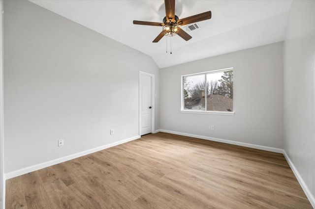 18042 Somerset Knolls, Houston, TX 77094