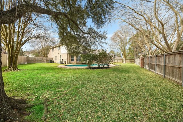 18042 Somerset Knolls, Houston, TX 77094