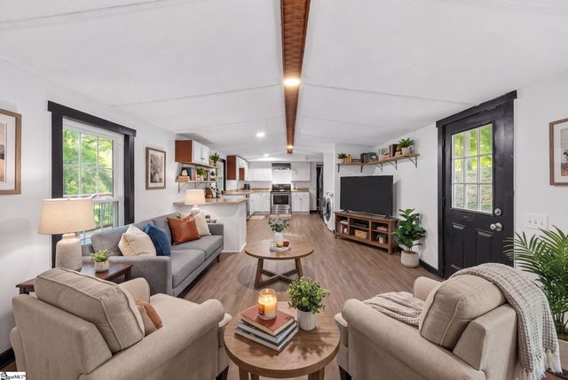 217 Old River Road, Pelzer, SC 29669