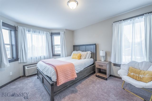 303 S 19th Avenue, Bozeman, MT 59718