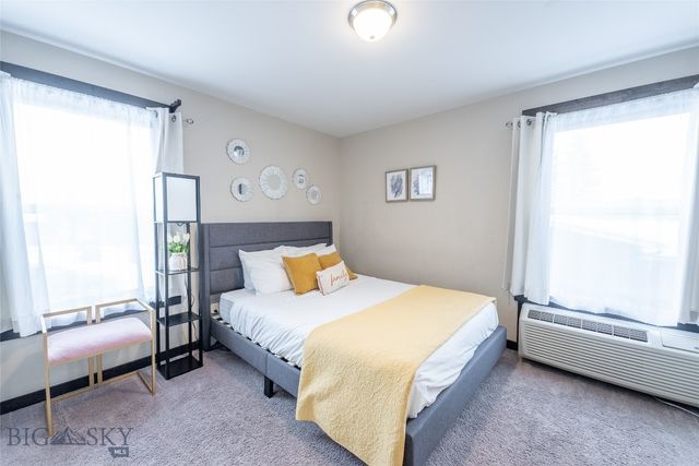 303 S 19th Avenue, Bozeman, MT 59718