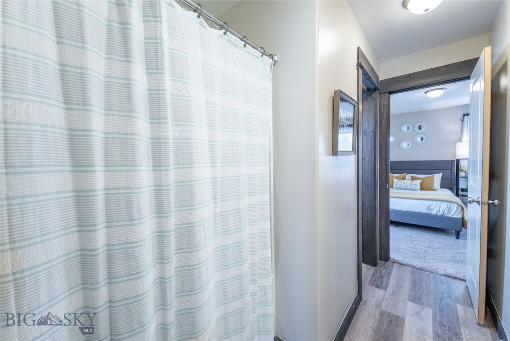 303 S 19th Avenue, Bozeman, MT 59718 photo 43