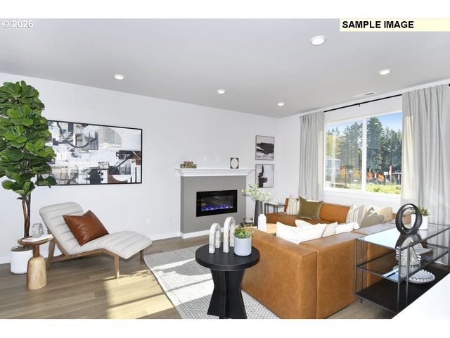 12710 Sw DOUBLETOP Dr, Beaverton, OR 97007