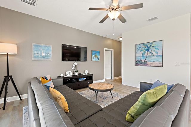 5427 OAKGRAIN COURT, Davenport, FL 33837