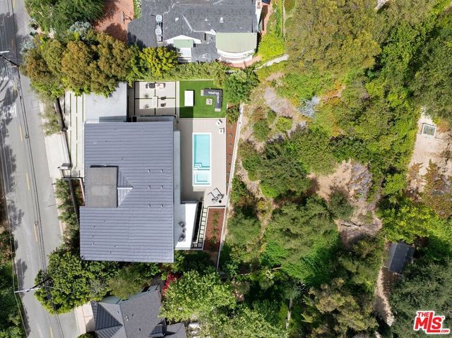 2814 Roscomare Road, Los Angeles, CA 90077