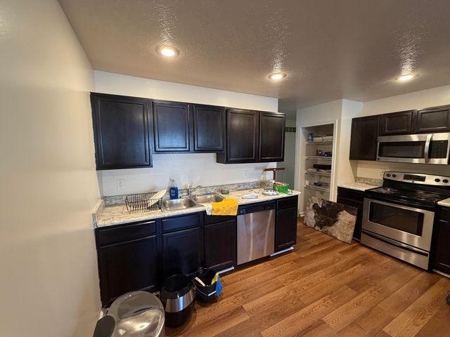 1203 Euclid Avenue, Kalamazoo City, MI 49006