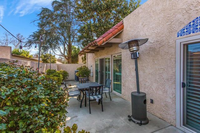 7057 Poco Senda, Riverside, CA 92504