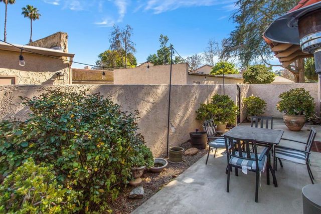 7057 Poco Senda, Riverside, CA 92504