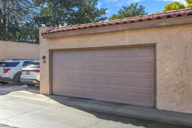 7057 Poco Senda, Riverside, CA 92504