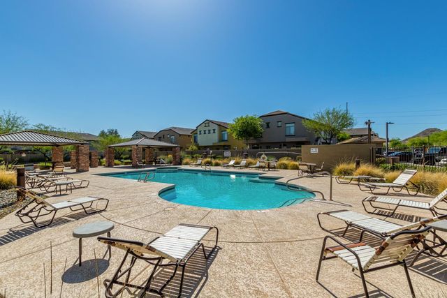 2725 E MINE CREEK Road 2172, Phoenix, AZ 85024