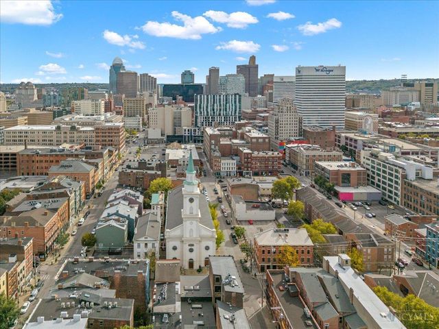 1302 Main Street, Cincinnati, OH 45202
