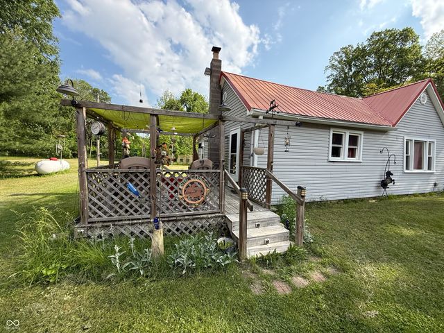 12561 N County Road 300 E, Brazil, IN 47834